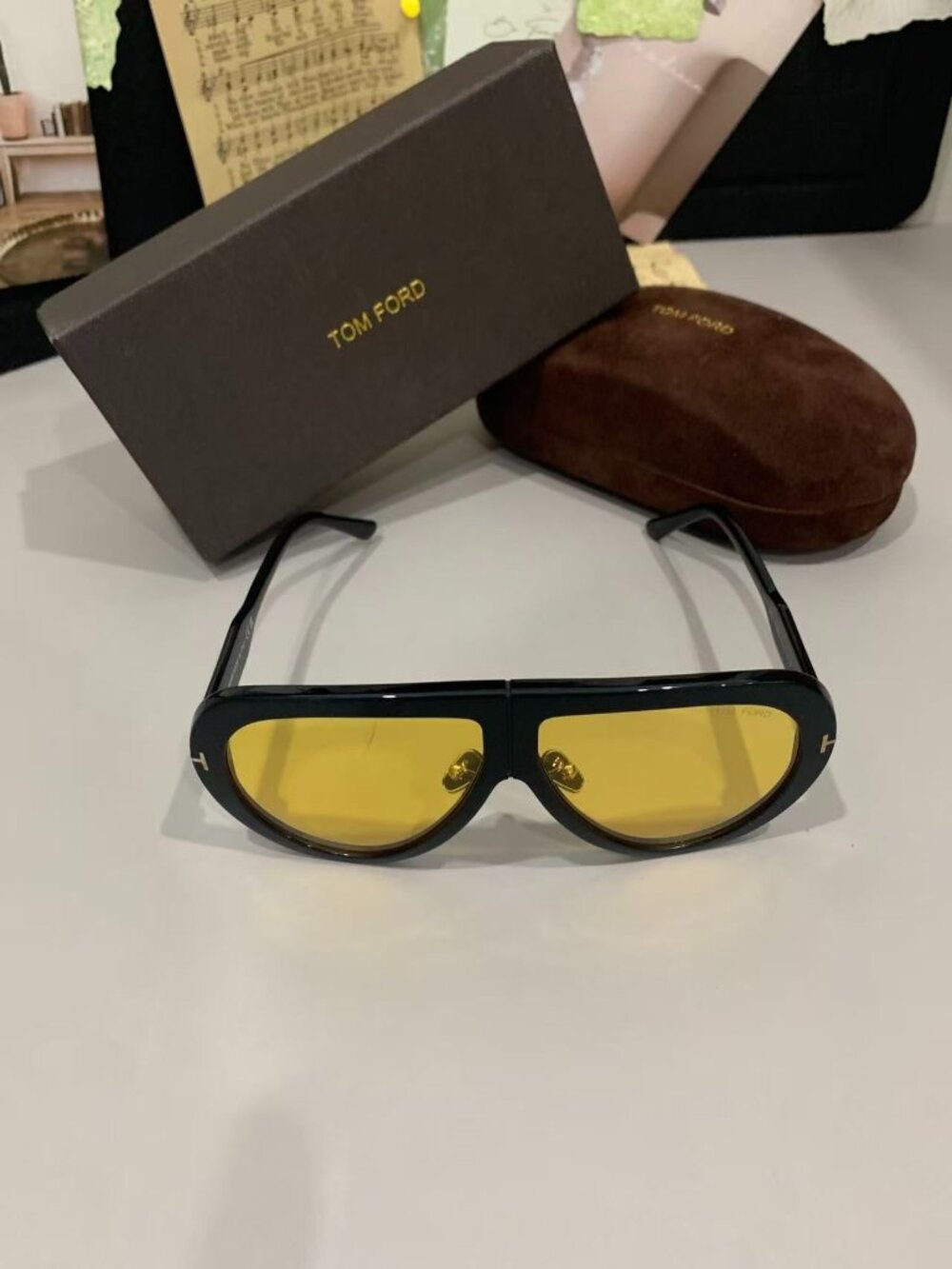 Tom Ford Black Oversized Aviator Sunglasses Yellow Tinted Lenses Logo HardwareTo